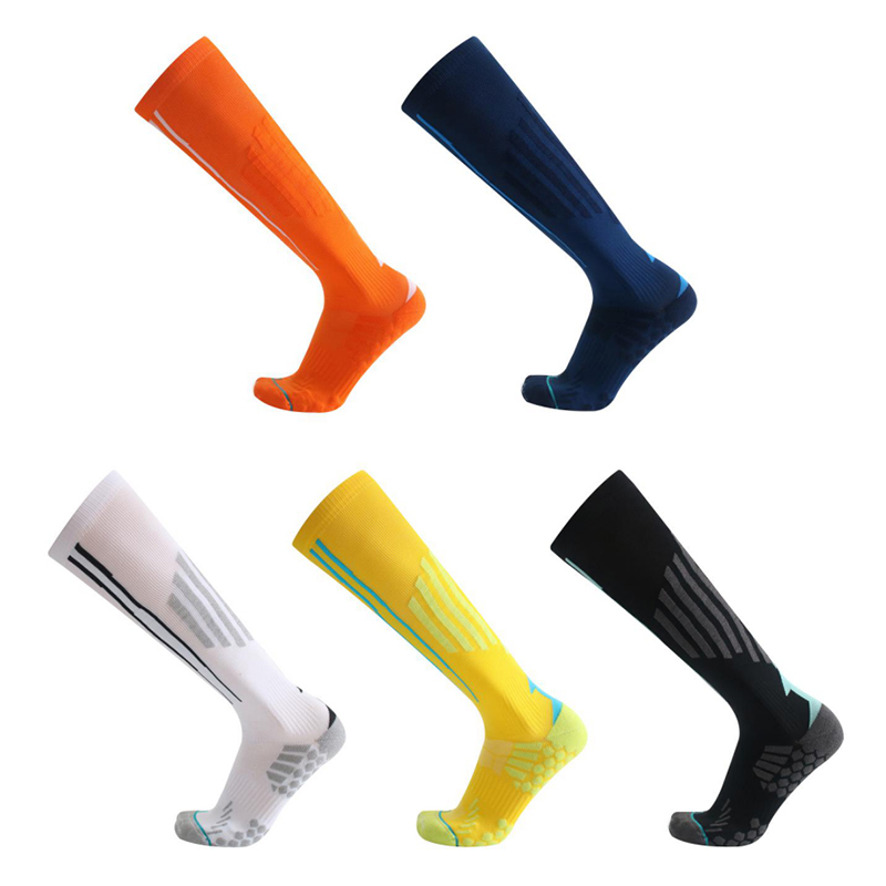 Stocaí peile breathable mear-thriomú