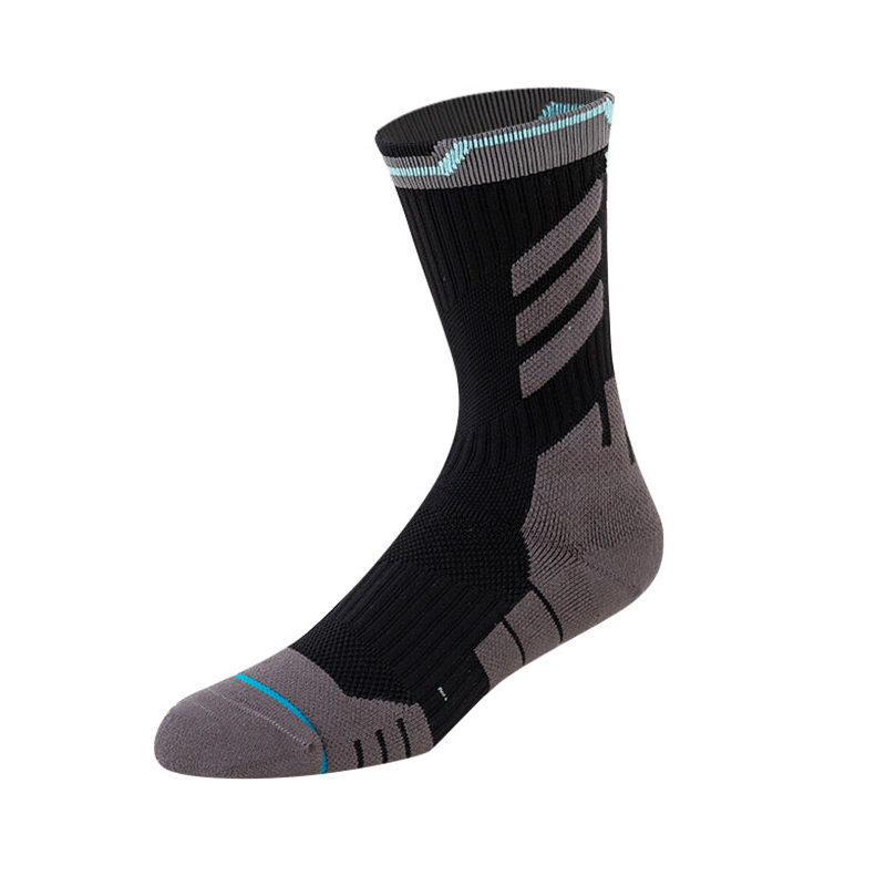 Stocaí spóirt súiteacha cispheile tapaidh tirim breathable